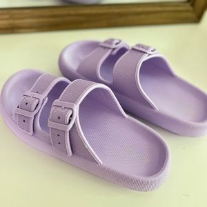 ROOLEE Nori Buckle Slide Size 9 Lavender